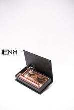 Load image into Gallery viewer, ALLURE Single Pair Magnetic Lashes with Liner
