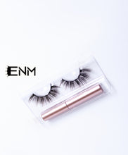 Load image into Gallery viewer, TOKYO Single Pair Magnetic Lashes with Liner
